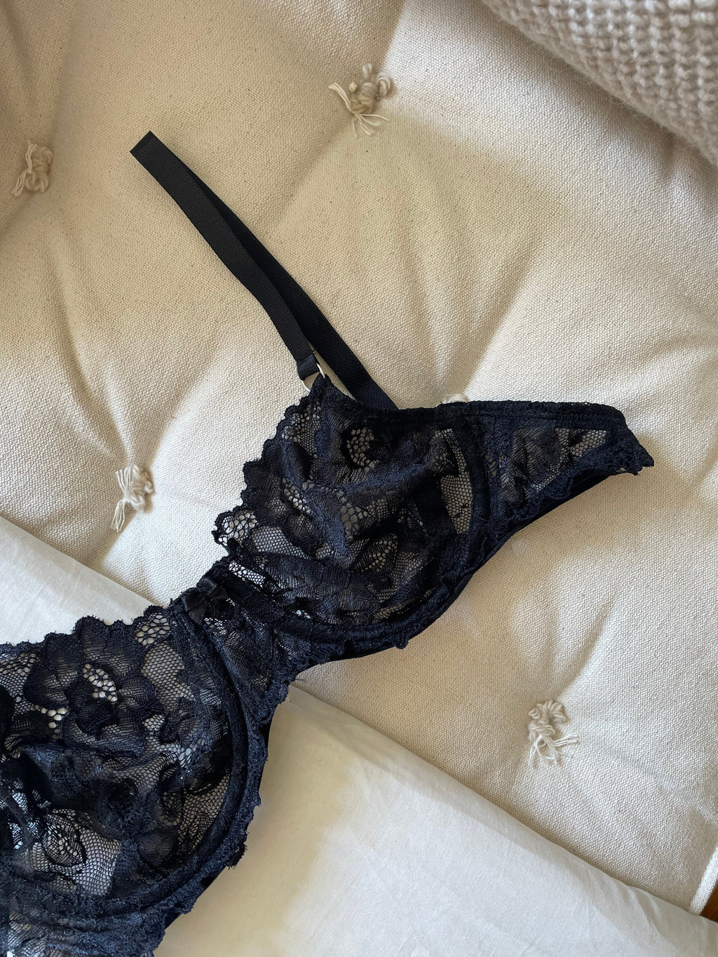 Luxury Lingerie Set Луксозен сет от две части ”Liar”